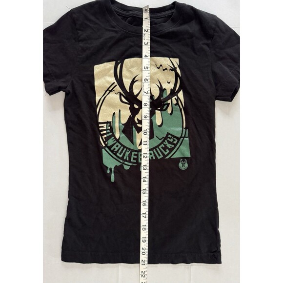 Youth Girls Candy Drip Milwaukee Bucks T-Shirt Size Large - Picture 4 of 7